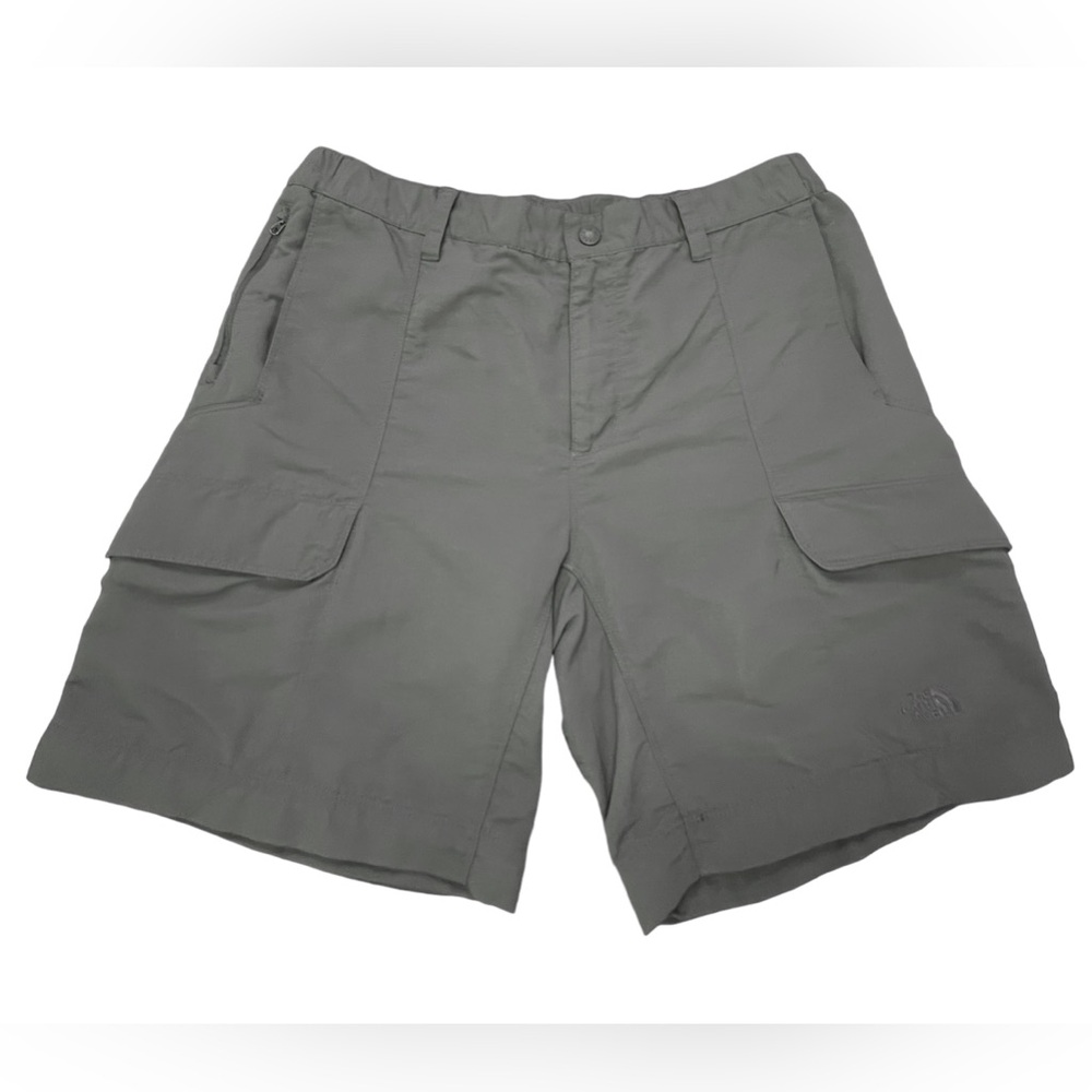 North Face Shorts Mens L Green Nylon Cargo Outdoor Hiking Ripstop 7” Inseam EUC